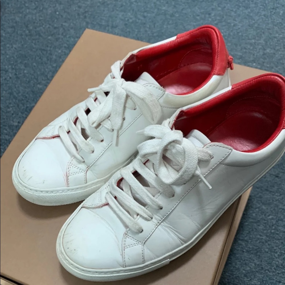 Givenchy Sneaker❤️ - Picture 2 of 4